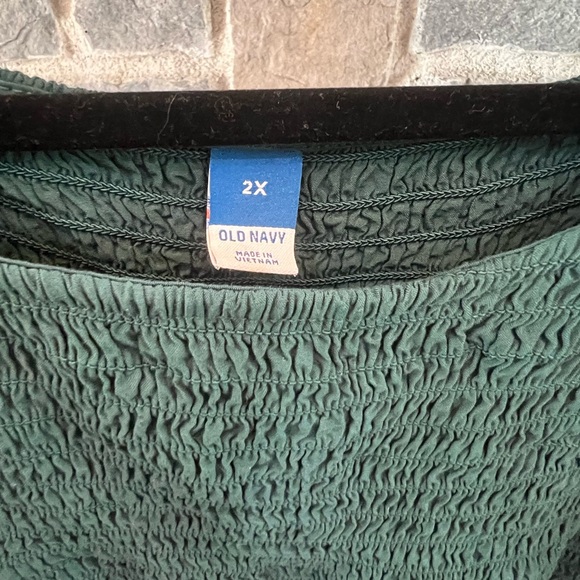 Old Navy Cropped Peplum Top - Picture 4 of 7